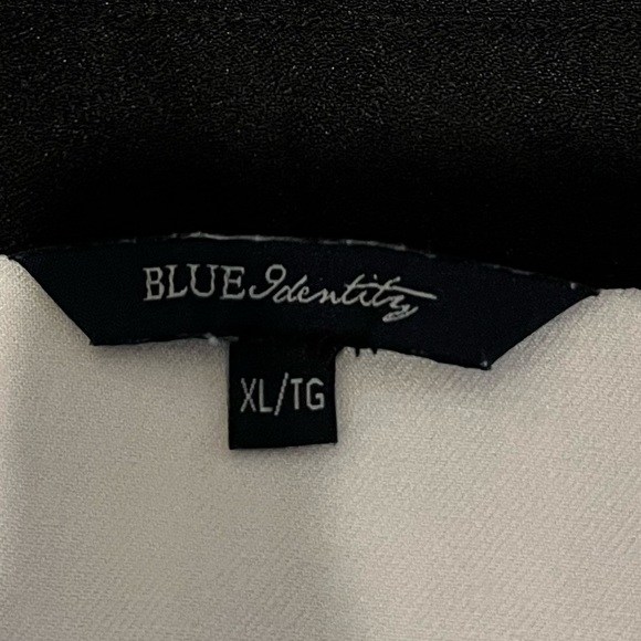BLUE IDENTITY – Black & White Contrast Blouse – Size XL - Picture 2 of 9